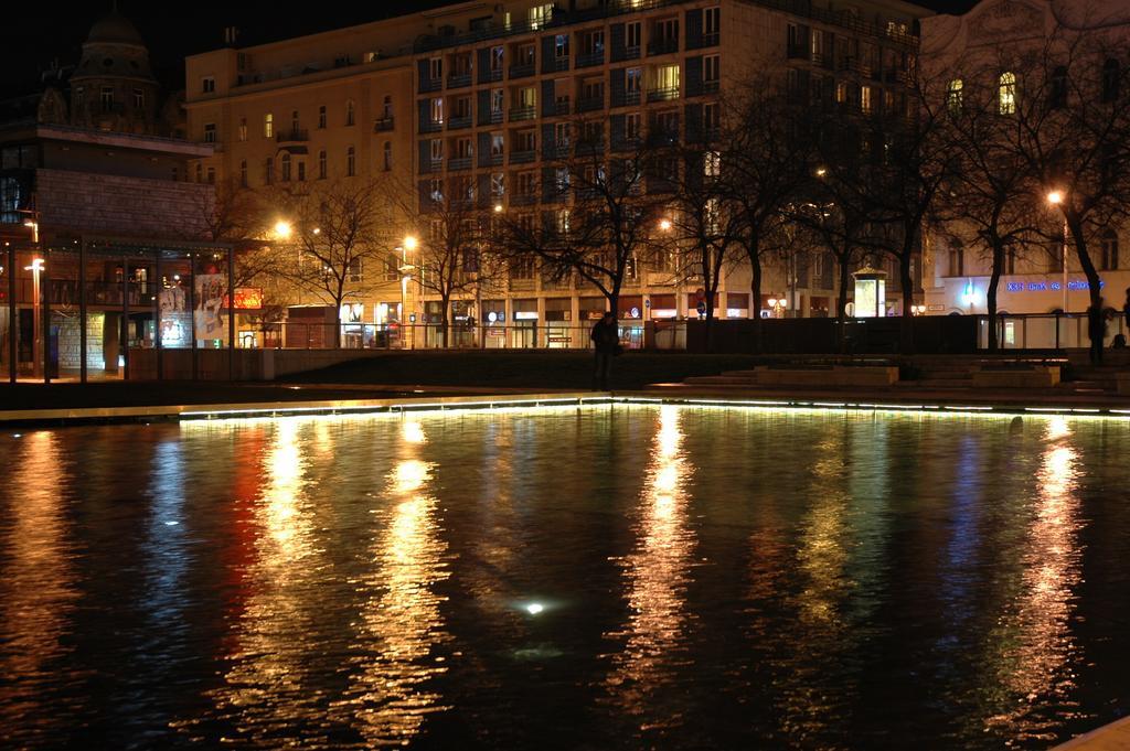 Be A Budapester3 Rom bilde